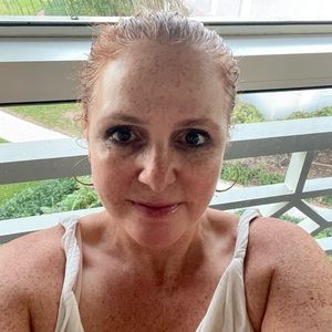 Meet your Posher, Shalla